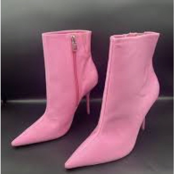 Eloquii Shoes - 💞Eloquii HoT PiNk,Neoprene ankle boots, size 9W,Designed to Impress, AWESOME